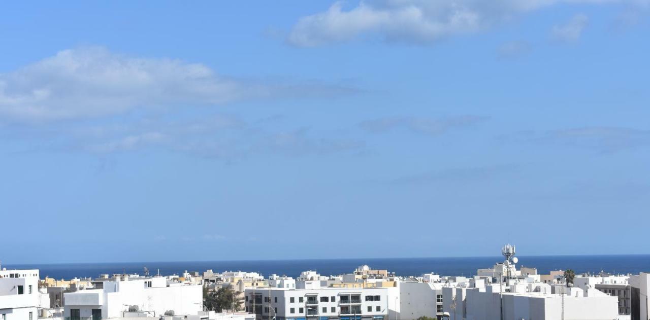 Atico Estacion Apartment Arrecife  Bagian luar foto